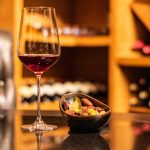 Cot Winehood - Wine bar - Cancún, México